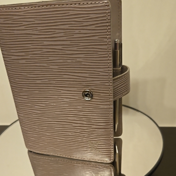 Other - Louis Vuitton Epi PM Agenda Lilac Vintage
